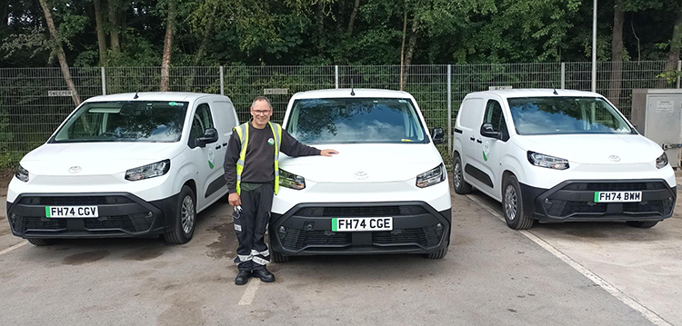 clean and green e vehicle 700px