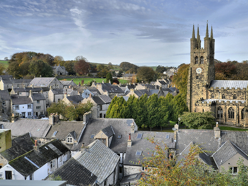 Tideswell including the Cathedral of the Peak